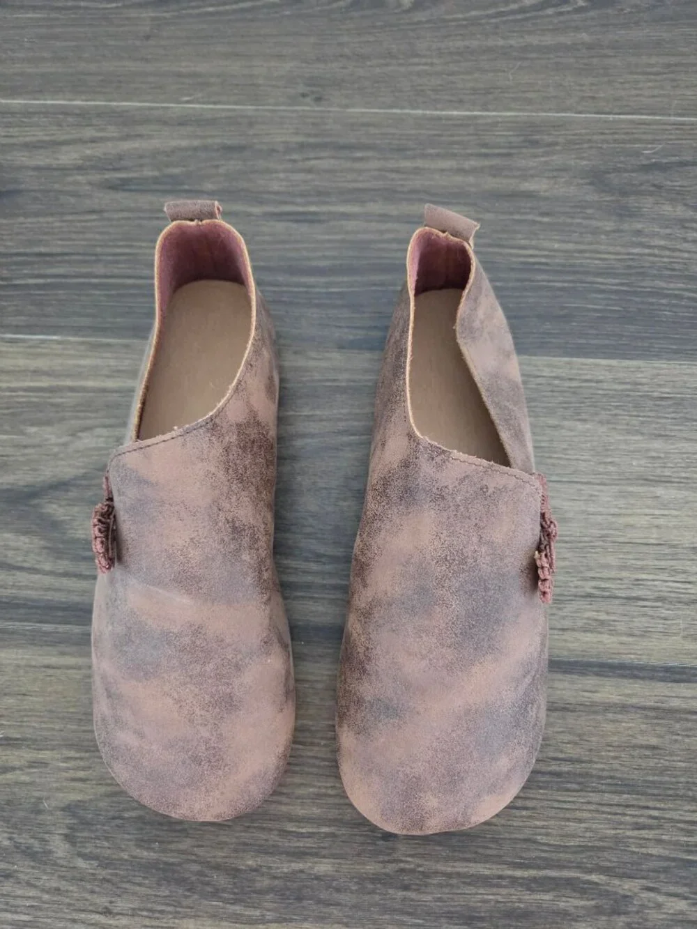 💙 Distressed Brown Asymmetrical Slip On Flats Size 41 US 10 Chinese Frog Knot